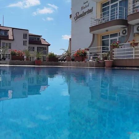 Santorini Hotel Święty Włas