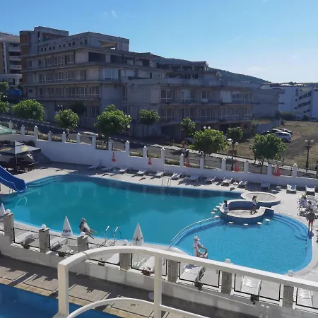 Santorini * Święty Włas