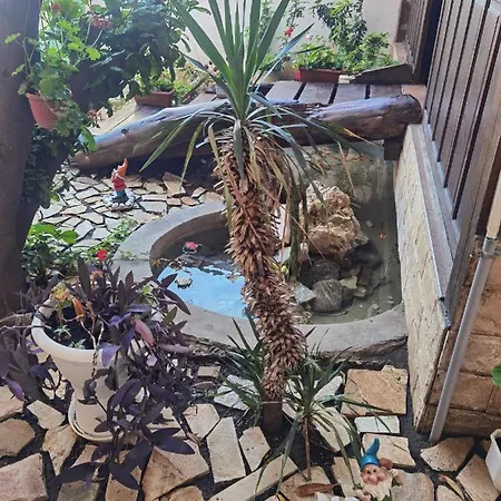 فندق Santorini *
