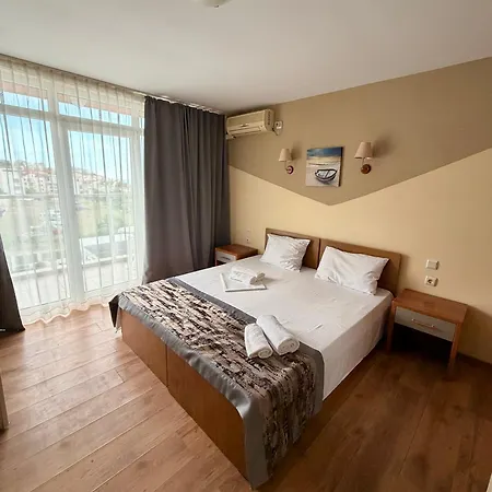 Santorini * Sveti Vlas