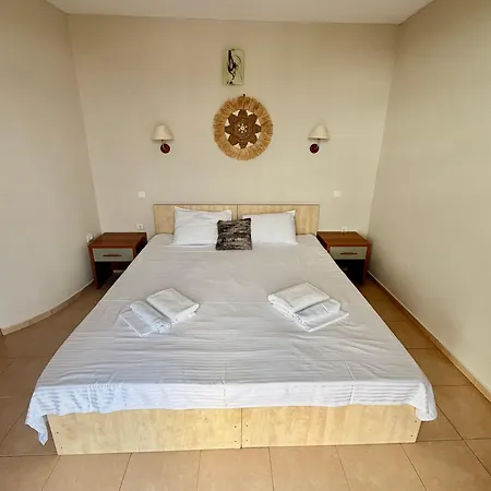 Hotel Santorini *